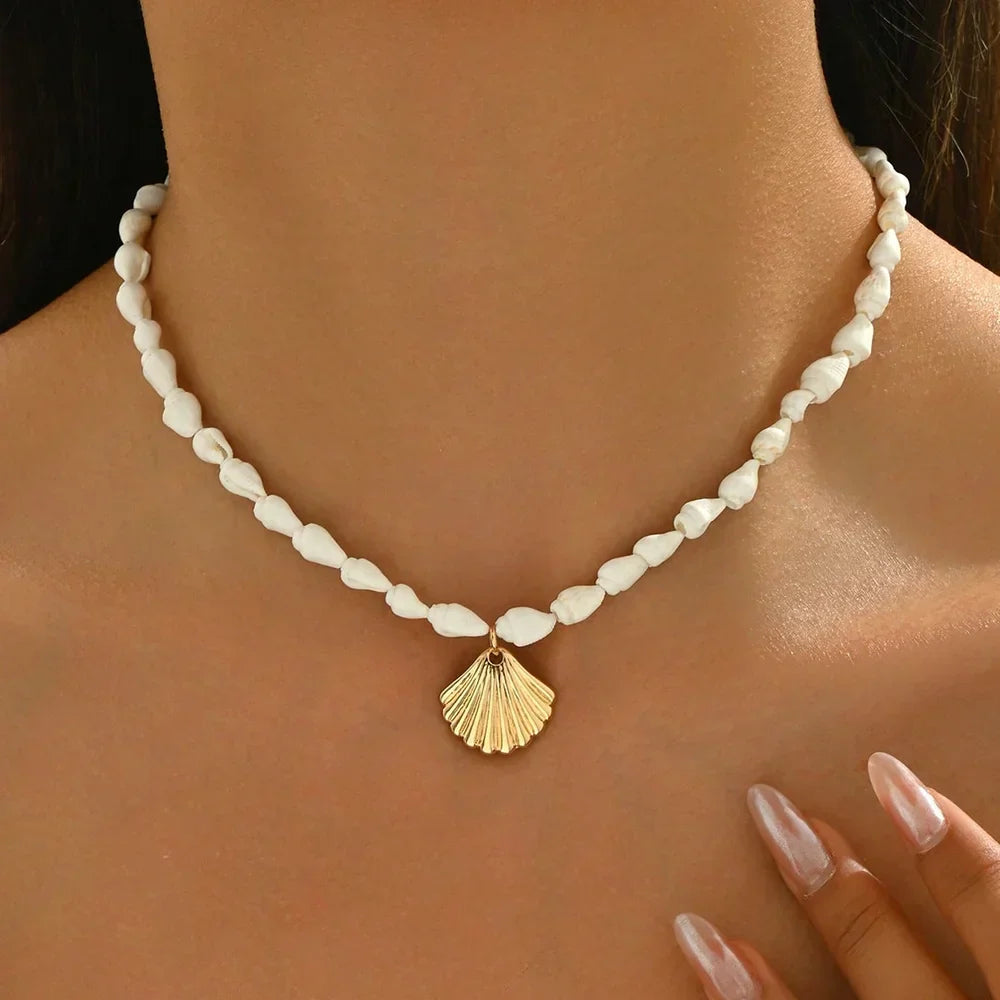 Seashell Pendant Necklace in Ten Styles