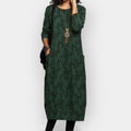 Loose-Fit Everyday Dress with a Soft Handle for Cooler Days
