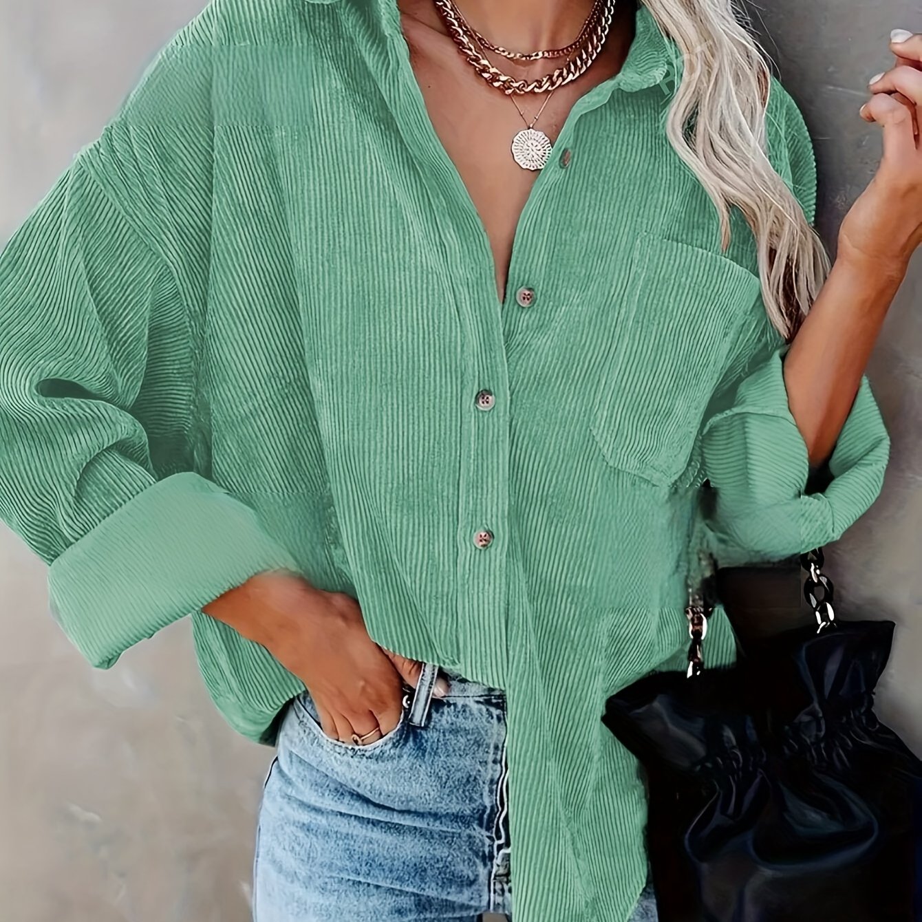 Corduroy overshirt met doorknoopsluiting en borstzak