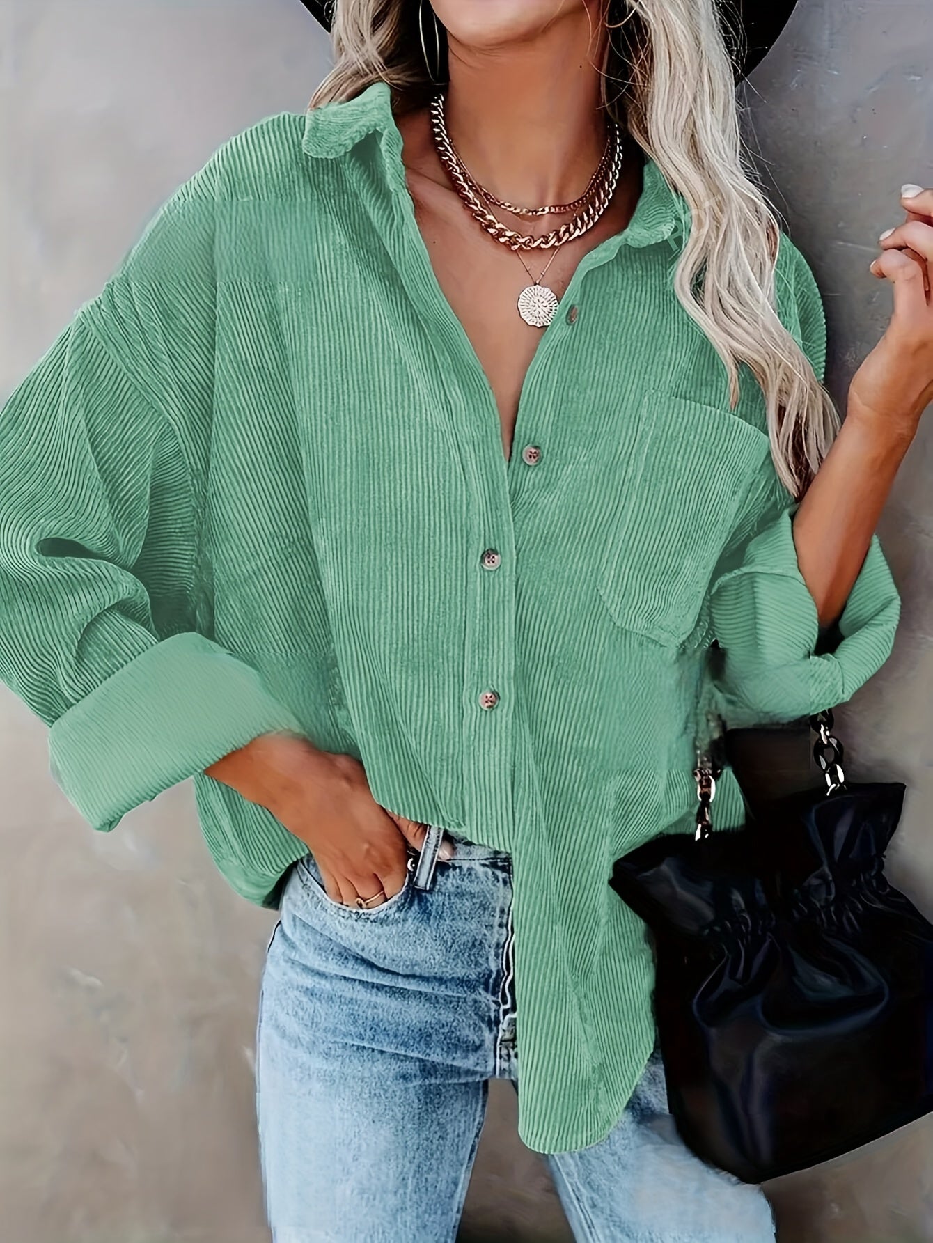Corduroy overshirt met doorknoopsluiting en borstzak
