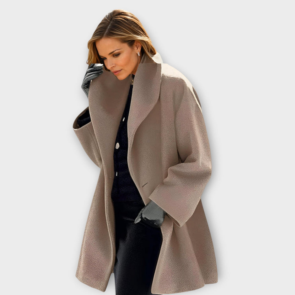 Oversized Gabardine Coat with Two Side Pockets for Winter