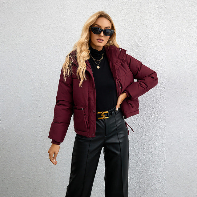 Lightweight Transitional Jacket with an Adjustable Hem