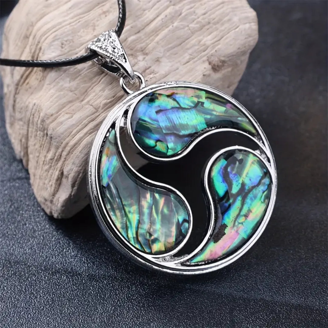 Black Helix Chromatic Necklace