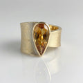 Retro Gold-Plated Teardrop Zirconia Wide Band Ring
