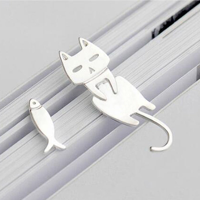 Silver-Tone Climbing Cat Earring