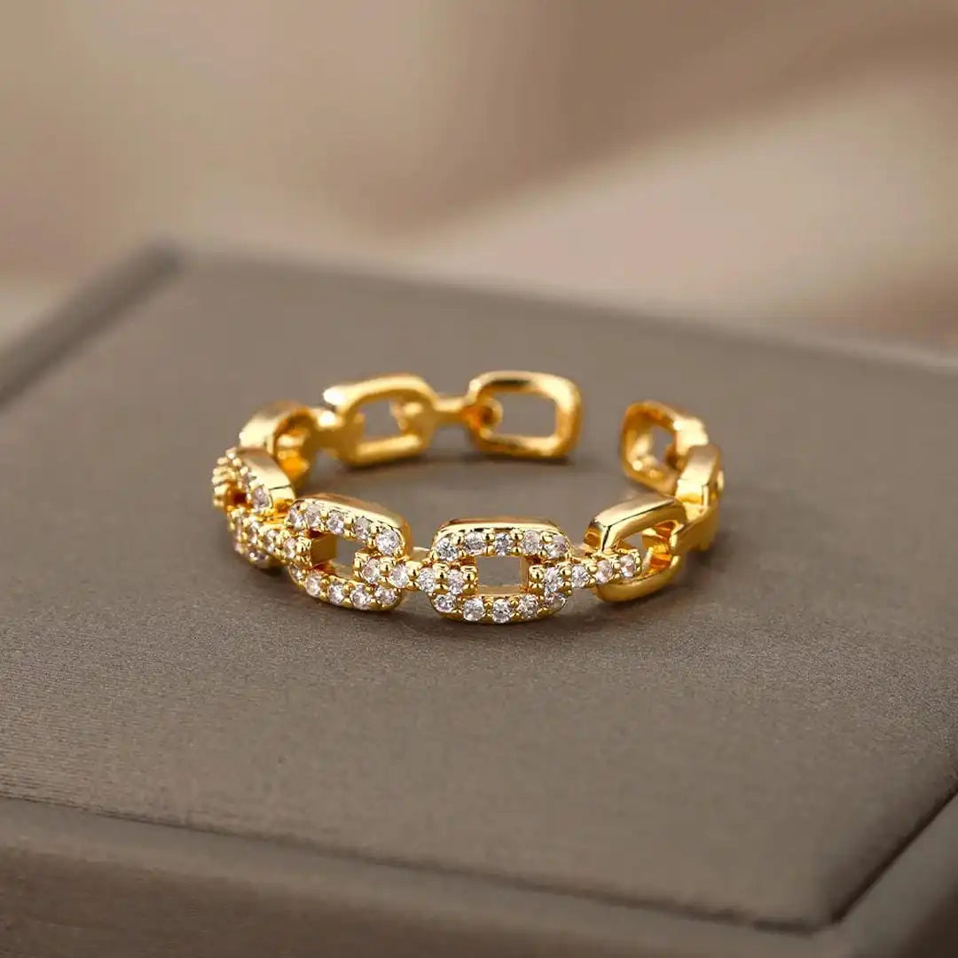 Adjustable Link Chain Ring