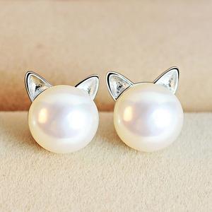 Cat Earrings with Cultured Pearls in Silver Tone