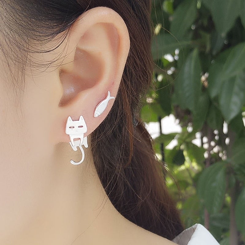 Silver-Tone Climbing Cat Earring