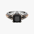 Ring van 925 zilver met grote heldere en zwarte stenen