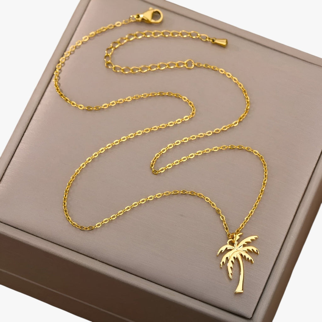 Ketting met palmboomhanger aan een fijne schakel