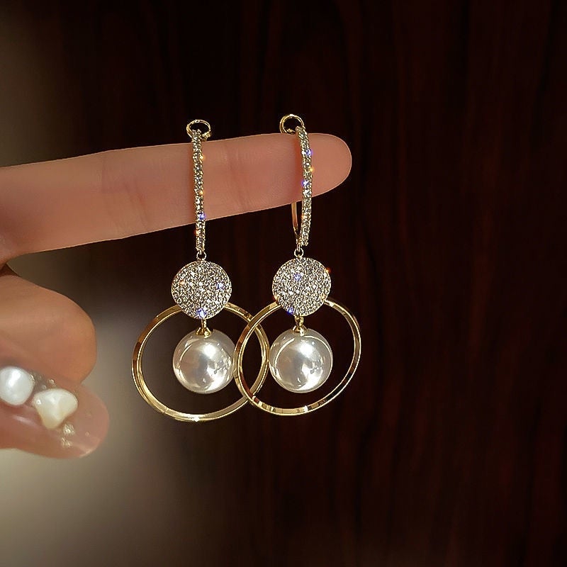 Cultured Pearl Earrings