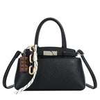 Glossy Shell-Shaped Evening Bag for Special Occasions