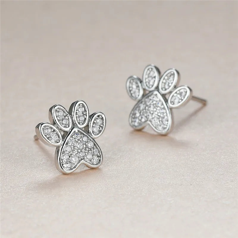 White Zirconia Heart Paw Stud Earrings
