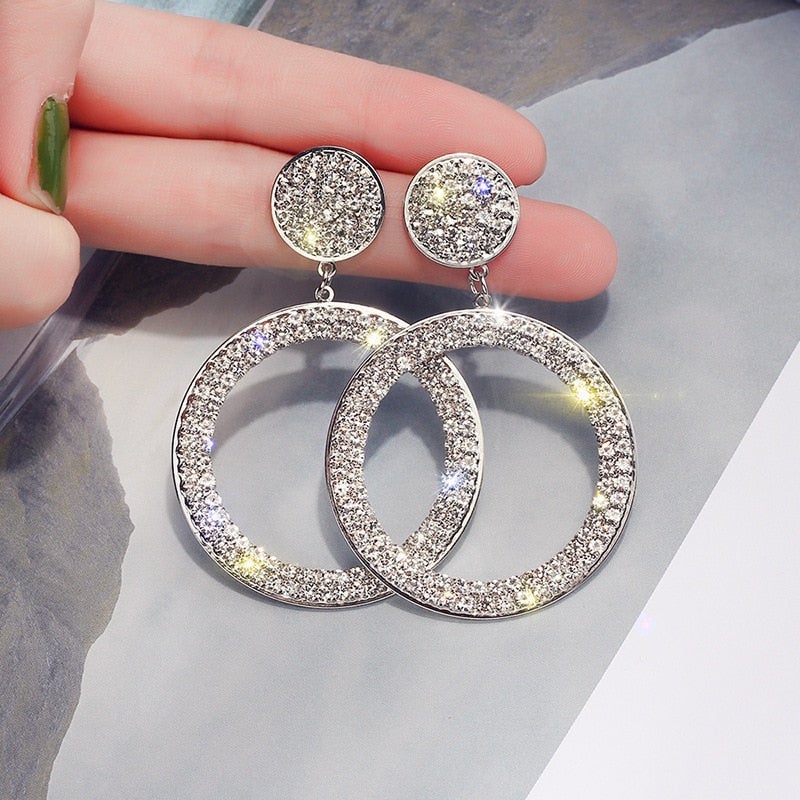 Oorhangers met cirkelvormige ring en zirkonia