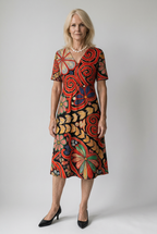 Jurk met patchworkprint, korte mouwen en zijzakken
