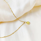 Fijne geboortesteenketting met kralenketting
