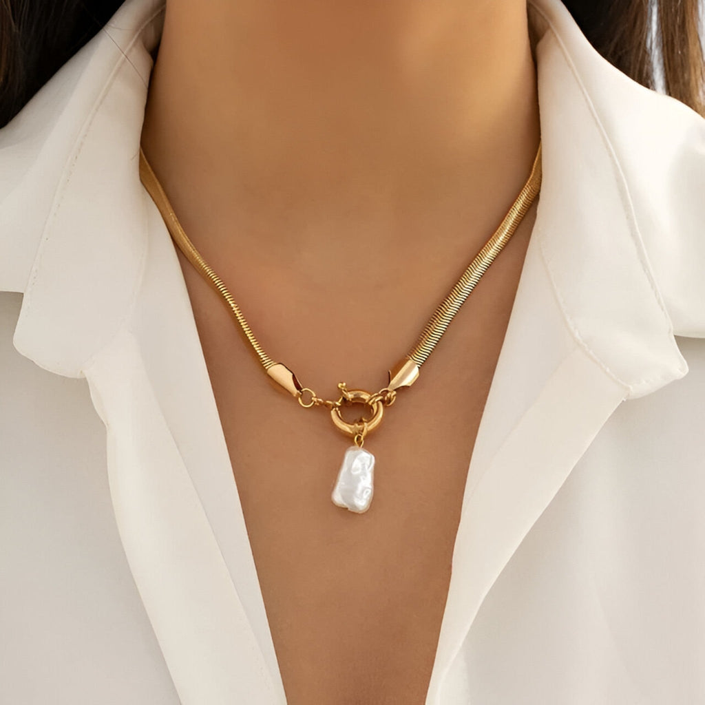 Ketting met één parelhanger, goudkleurige schakel