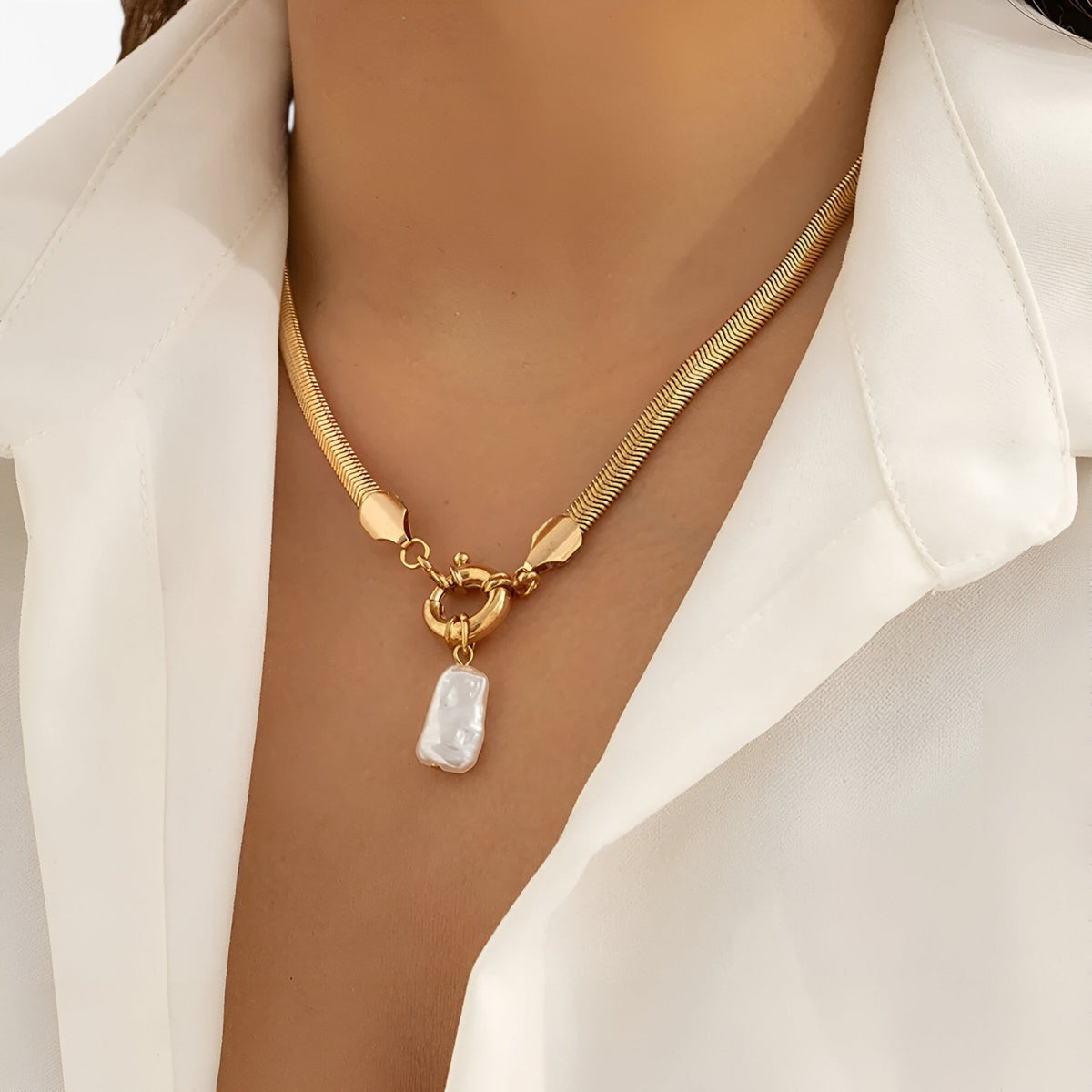 Ketting met één parelhanger, goudkleurige schakel