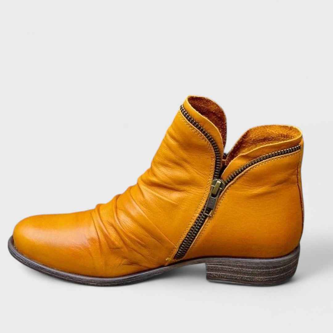 Enkellaarsjes met gel-inlegzool en ondersteunende blokhak van 4 cm