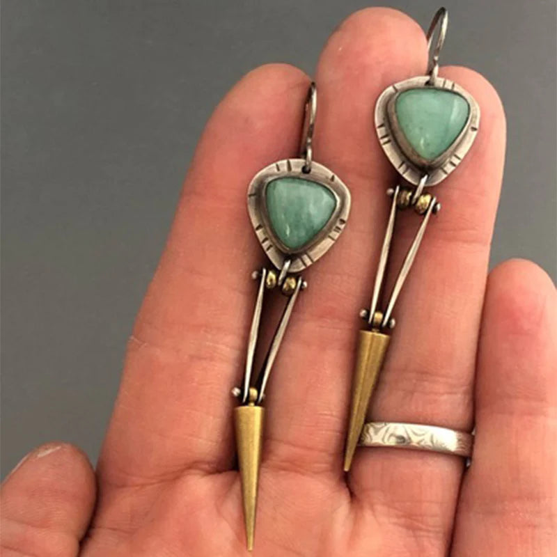 Boho etnische oorbellen met groene harssteen