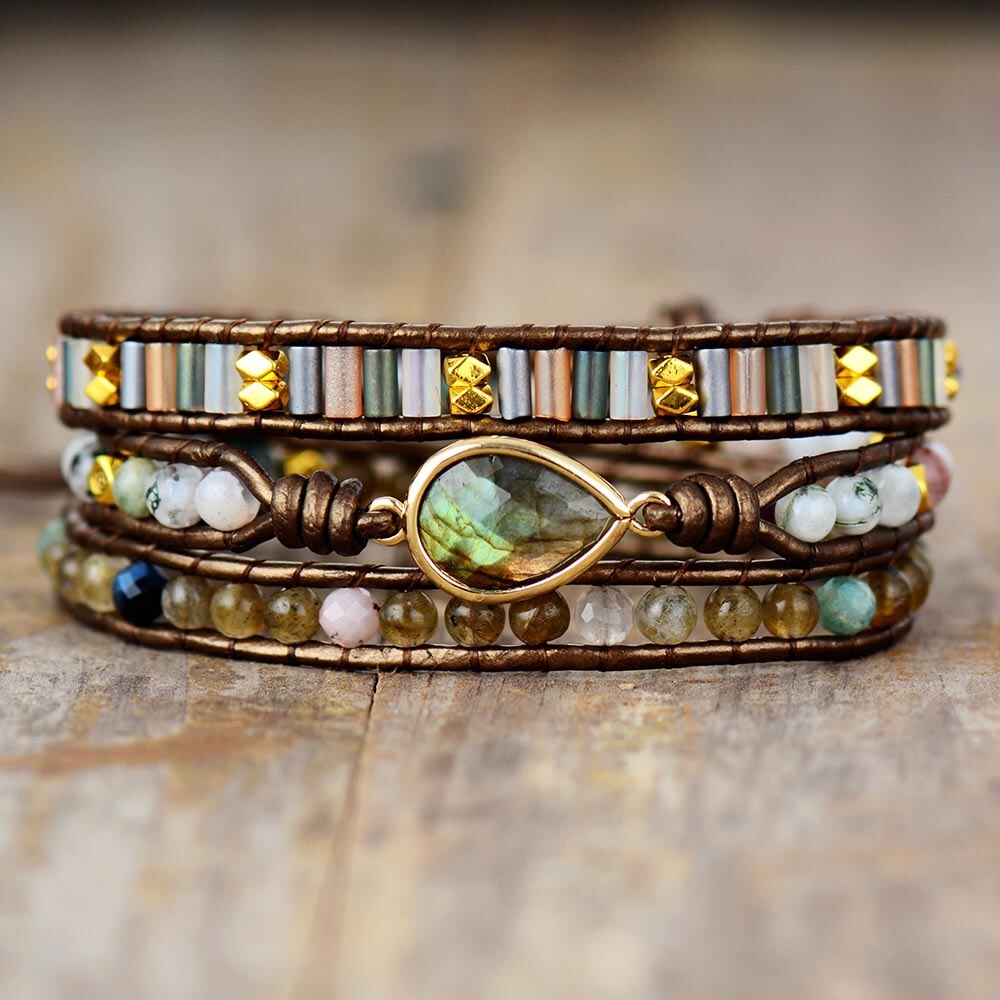 Labradorite Wrap Bracelet with Oval Stone