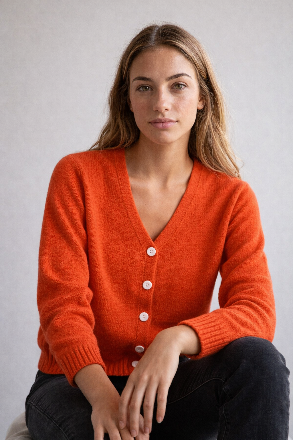 Cosy Knitted Cardigan with Soft Drape and Relaxed Fit
