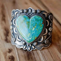 Zilverkleurige ring met blauw hart in opaallook