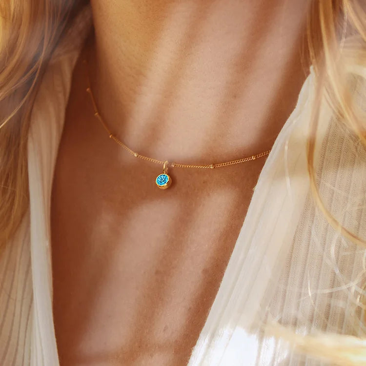 Fijne geboortesteenketting met kralenketting