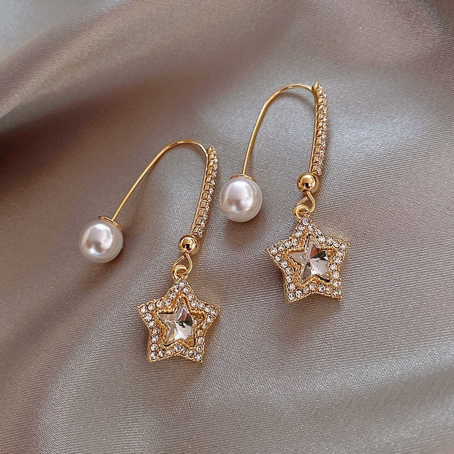 Crystal Star and Pearl Earrings in Gold Tone