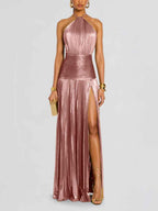 Metallic geplisseerde maxi-jurk met halterhals en hoge split