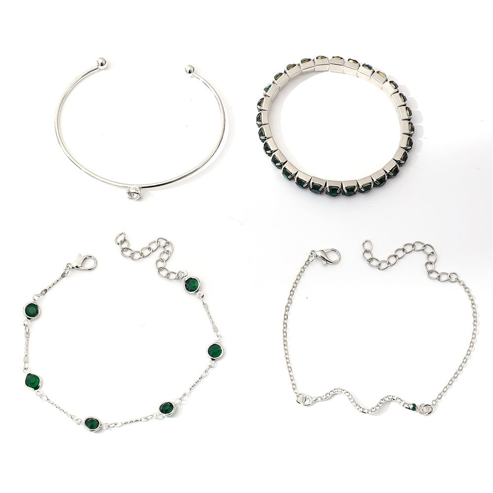 Bracelet Set with Green Stones and Wavy Chain