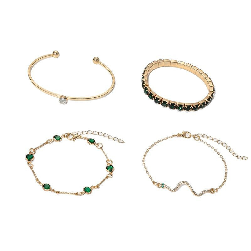 Bracelet Set with Green Stones and Wavy Chain