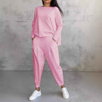 Soft Two-Piece Autumn Set with a Relaxed Coordinated Cut