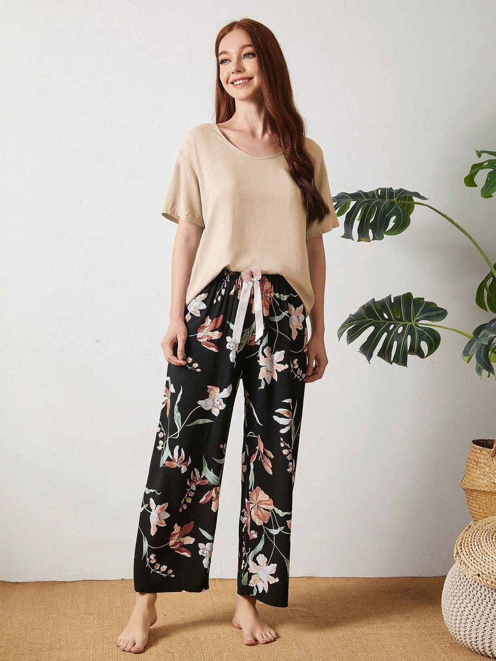 Cotton Crepe Loungewear Set with Airy Two-Piece Shape