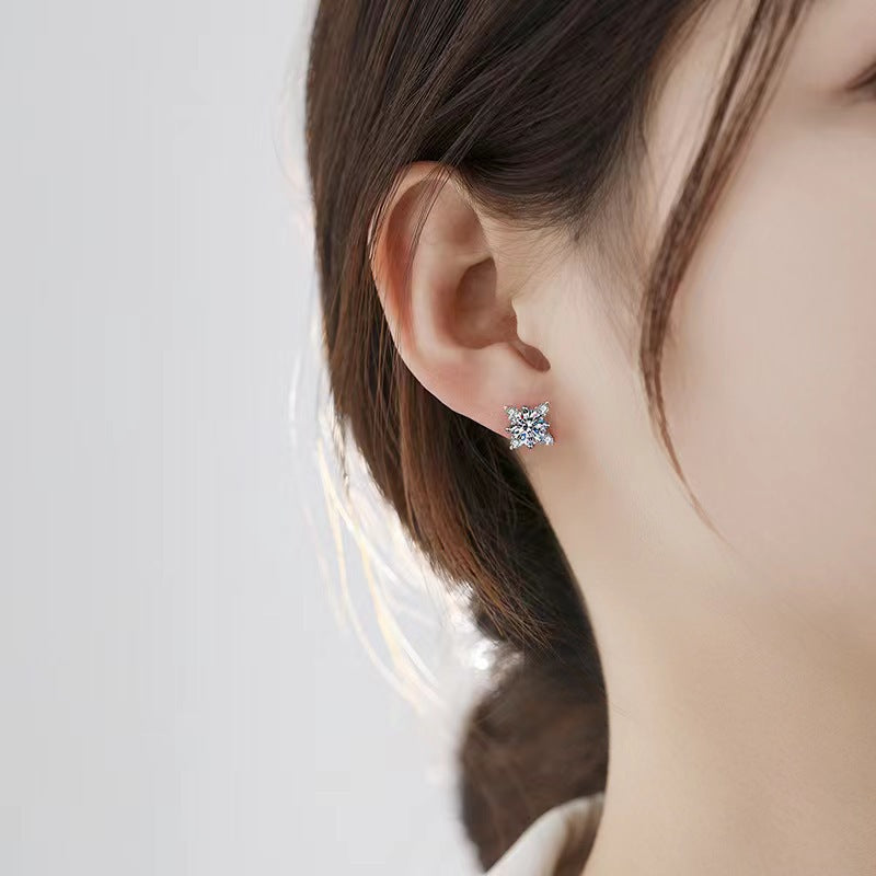 Flower Earrings in White Gold Tone