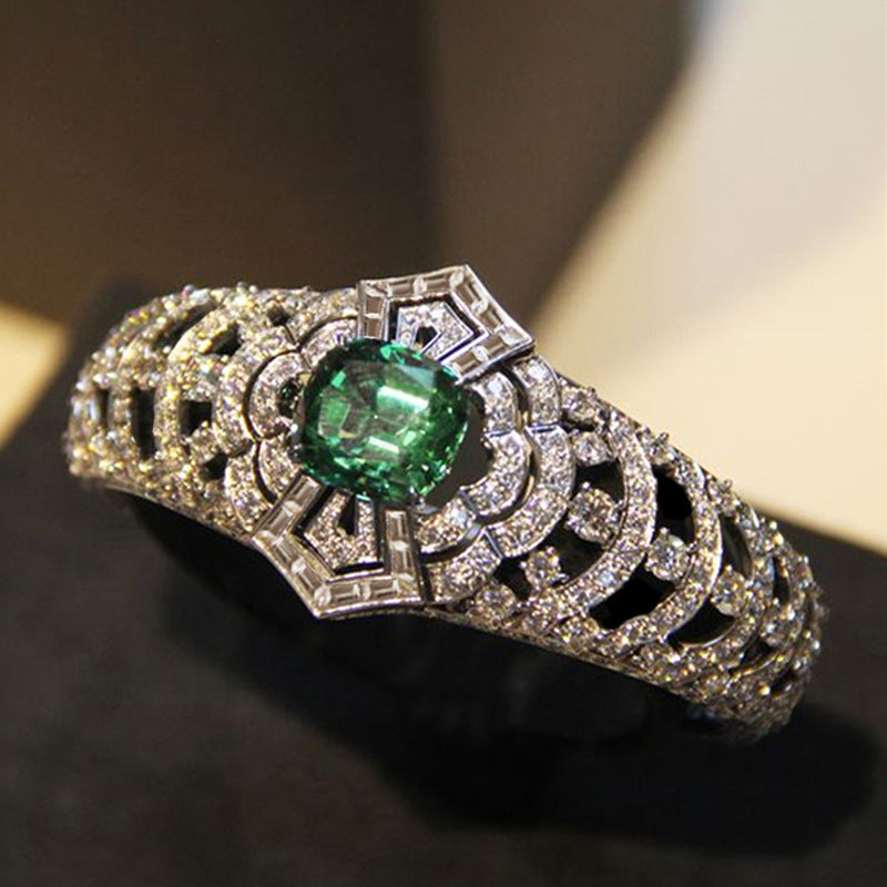 Emerald-Look Art Deco Ring in White Gold Tone