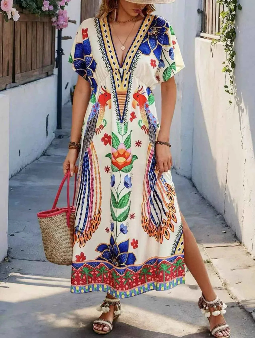 Abstract Print Maxi Dress with V-Neck and Short Sleeves