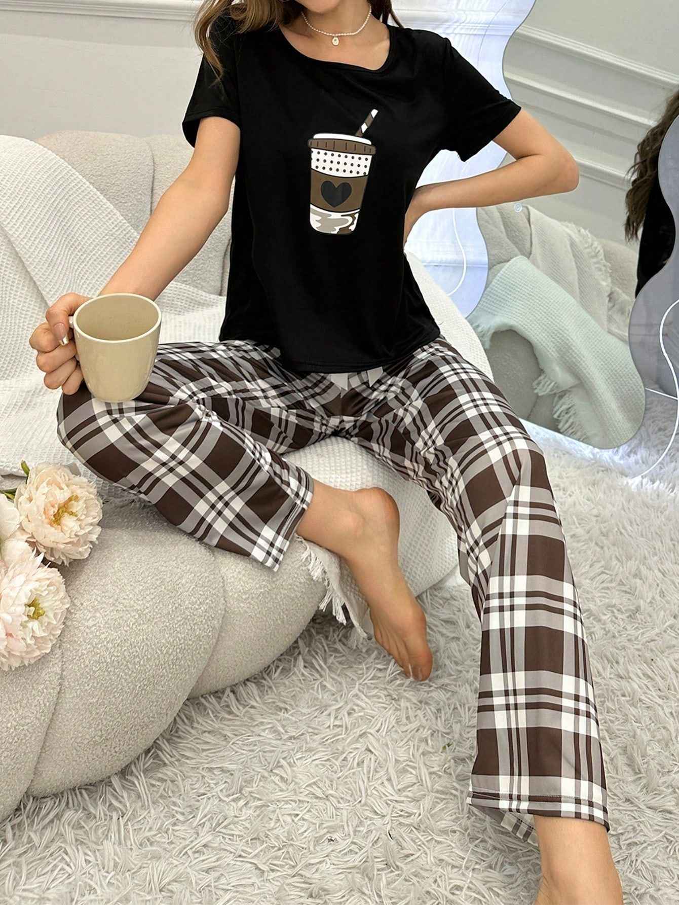 Cotton Crepe Loungewear Set with Airy Two-Piece Shape