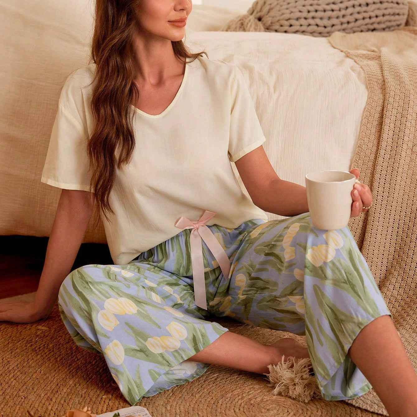 Cotton Crepe Loungewear Set with Airy Two-Piece Shape