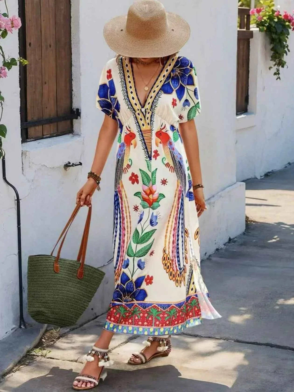 Abstract Print Maxi Dress with V-Neck and Short Sleeves