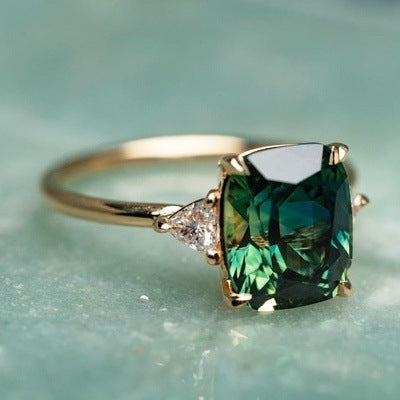 Green Gemstone-Look Solitaire Ring with Side Accents