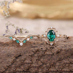 Emerald-Look Crown Ring Set in Rose Gold Tone