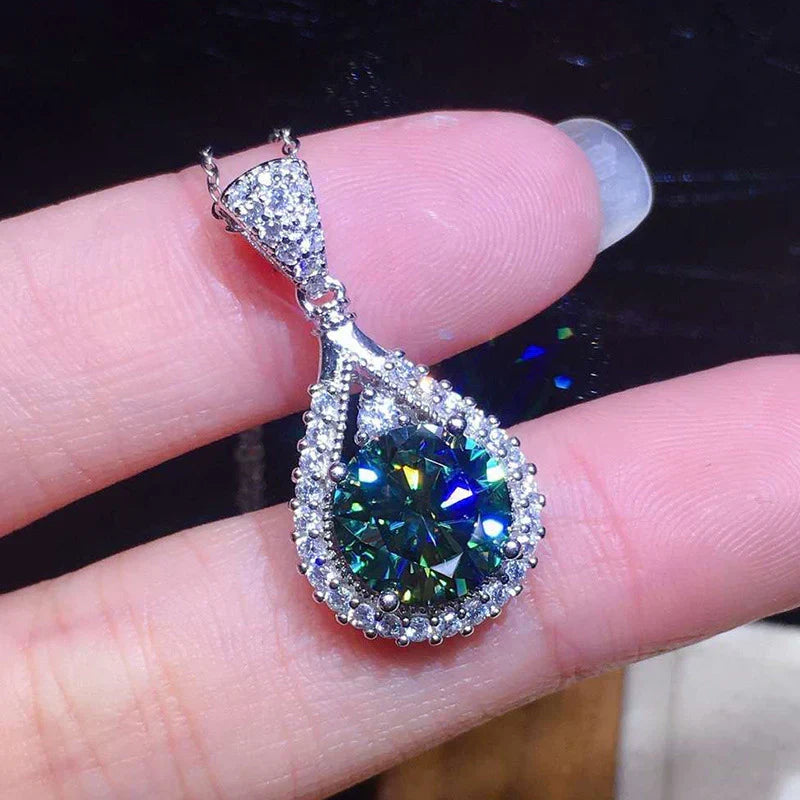 Green Stone Swirl Pendant Necklace
