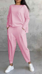 Soft Two-Piece Autumn Set with a Relaxed Coordinated Cut