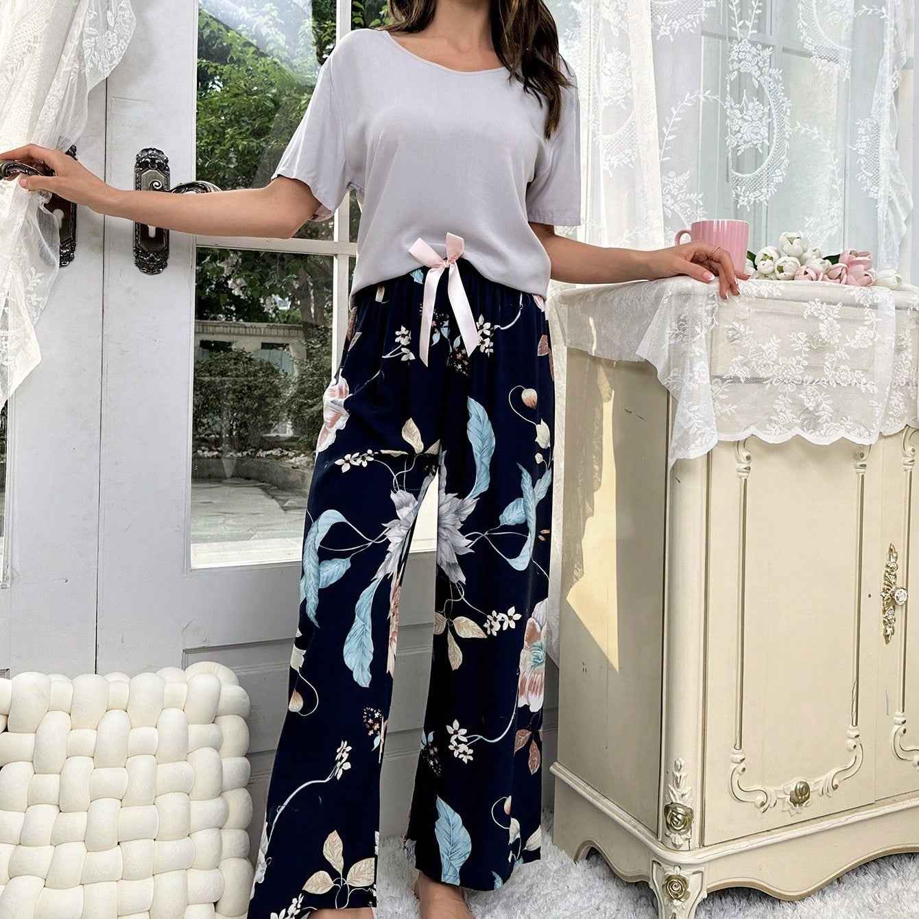 Cotton Crepe Loungewear Set with Airy Two-Piece Shape