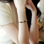 Armband met groene kristallen, geïnspireerd op de tuin
