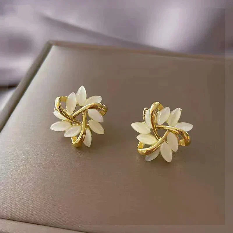 Nut-Shaped Earrings in Two Tones