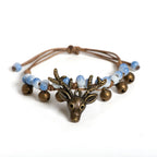 Ambachtelijke bedelarmband met keramisch hertje