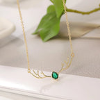 Hertengeweiketting met hartbedel