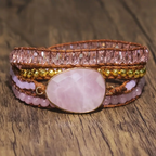 Wikkelarmband met rozenkwarts en grote roze steen